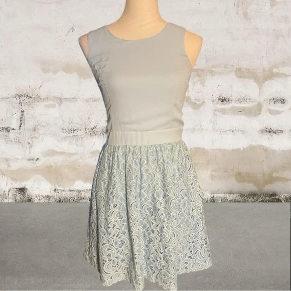 Alya Women's Blue Lace Mini Dress Size Small - Picture 2 of 6